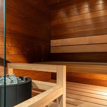 Le Lingonberry D4 Ski-in Ski-out, Hot Tub By Aavalevi Lägenhet *